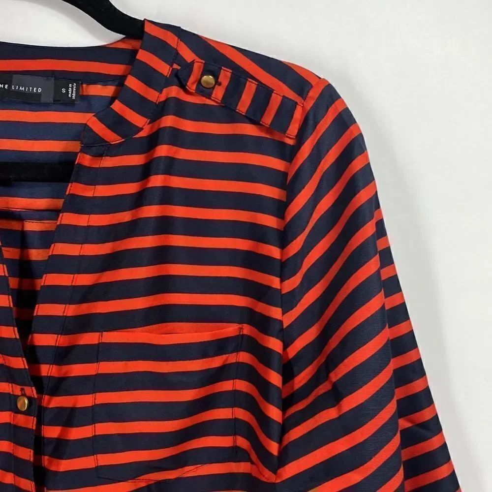 3For$20 The Limited Red/Blue Striped Blouse size small - Picture 3 of 5